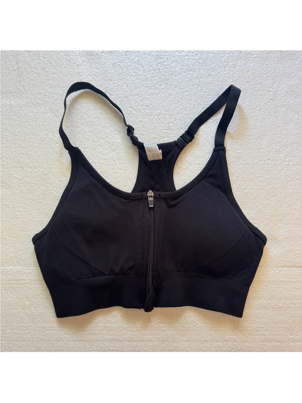 Velocity Seamless Front-Zip Sports Bra Medium